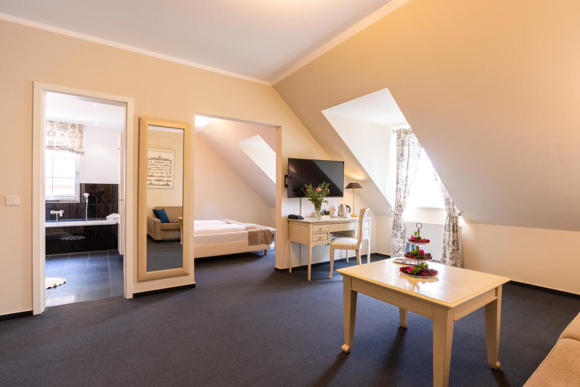 Cafe Wildau Hotel & Restaurant Am Werbellinsee Шорфхайде Екстериор снимка