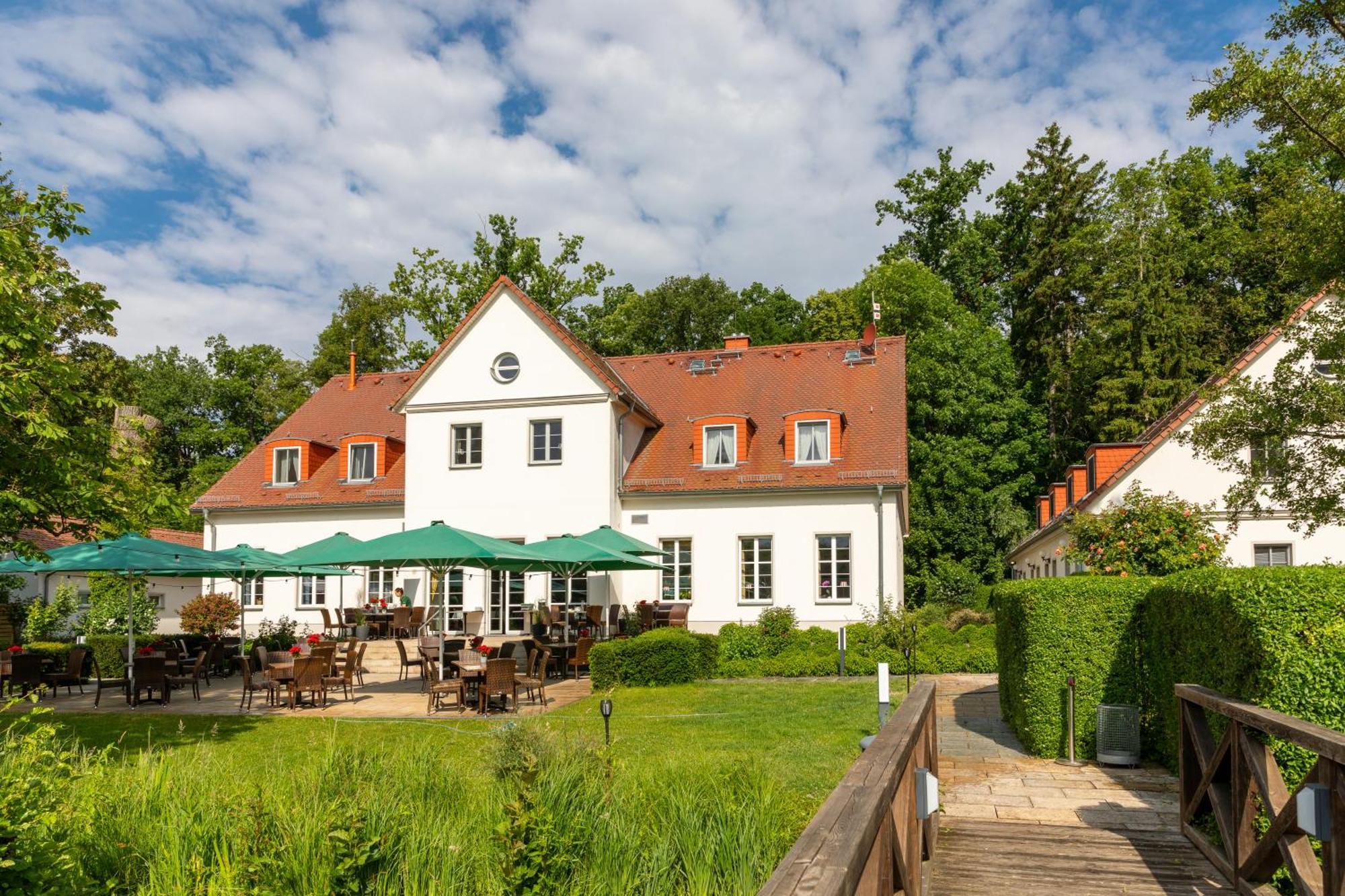 Cafe Wildau Hotel & Restaurant Am Werbellinsee Шорфхайде Екстериор снимка